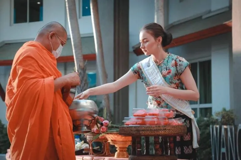 Welcome Jessica longstreth : Miss Thai-Arizona 2021-2022